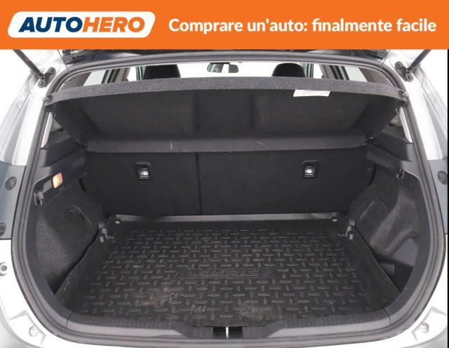 TOYOTA Auris 1.8 Hybrid Black Edition