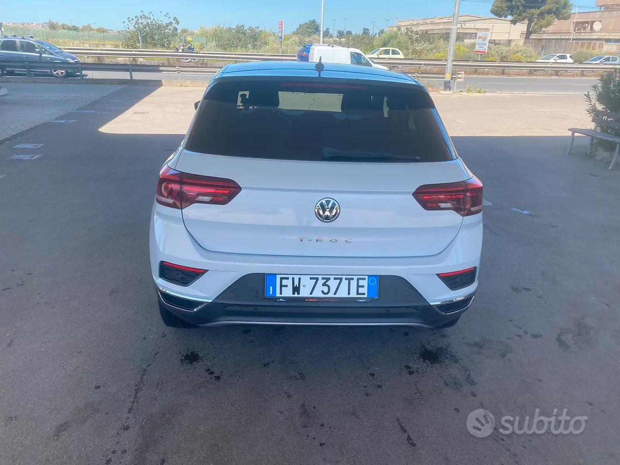 VOLKSWAGEN T-ROC