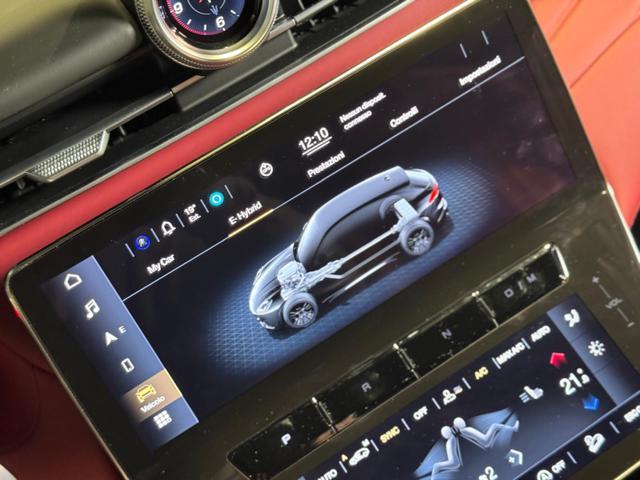 MASERATI Grecale MHEV 330 CV AWD Modena