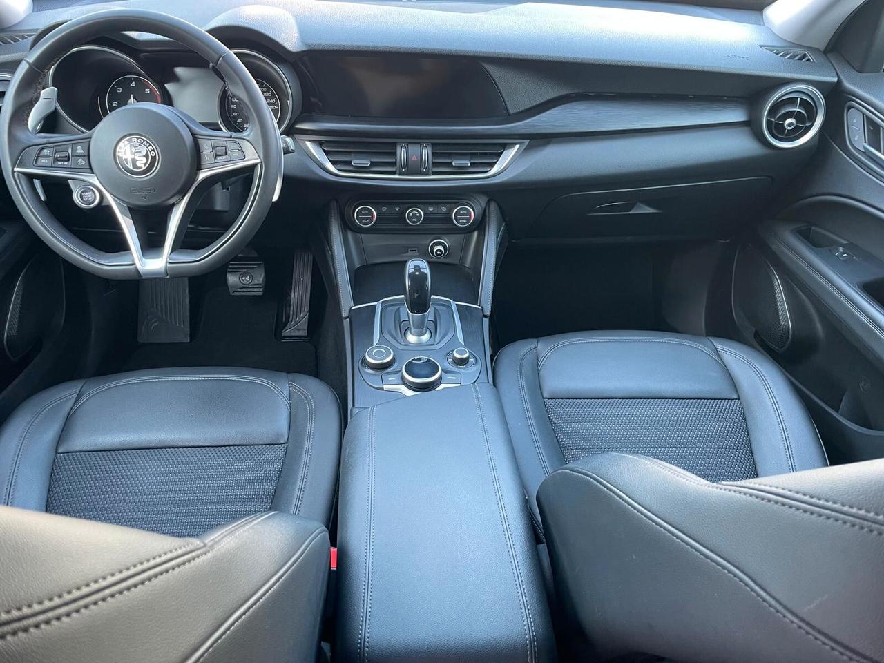Alfa Romeo Stelvio 2.2 TD Super 160 cv - 2020