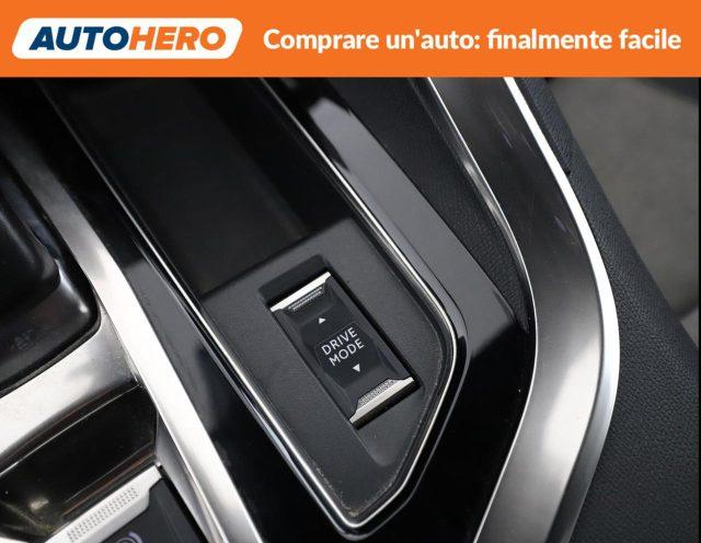 PEUGEOT 3008 Hybrid4 300 e-EAT8 GT