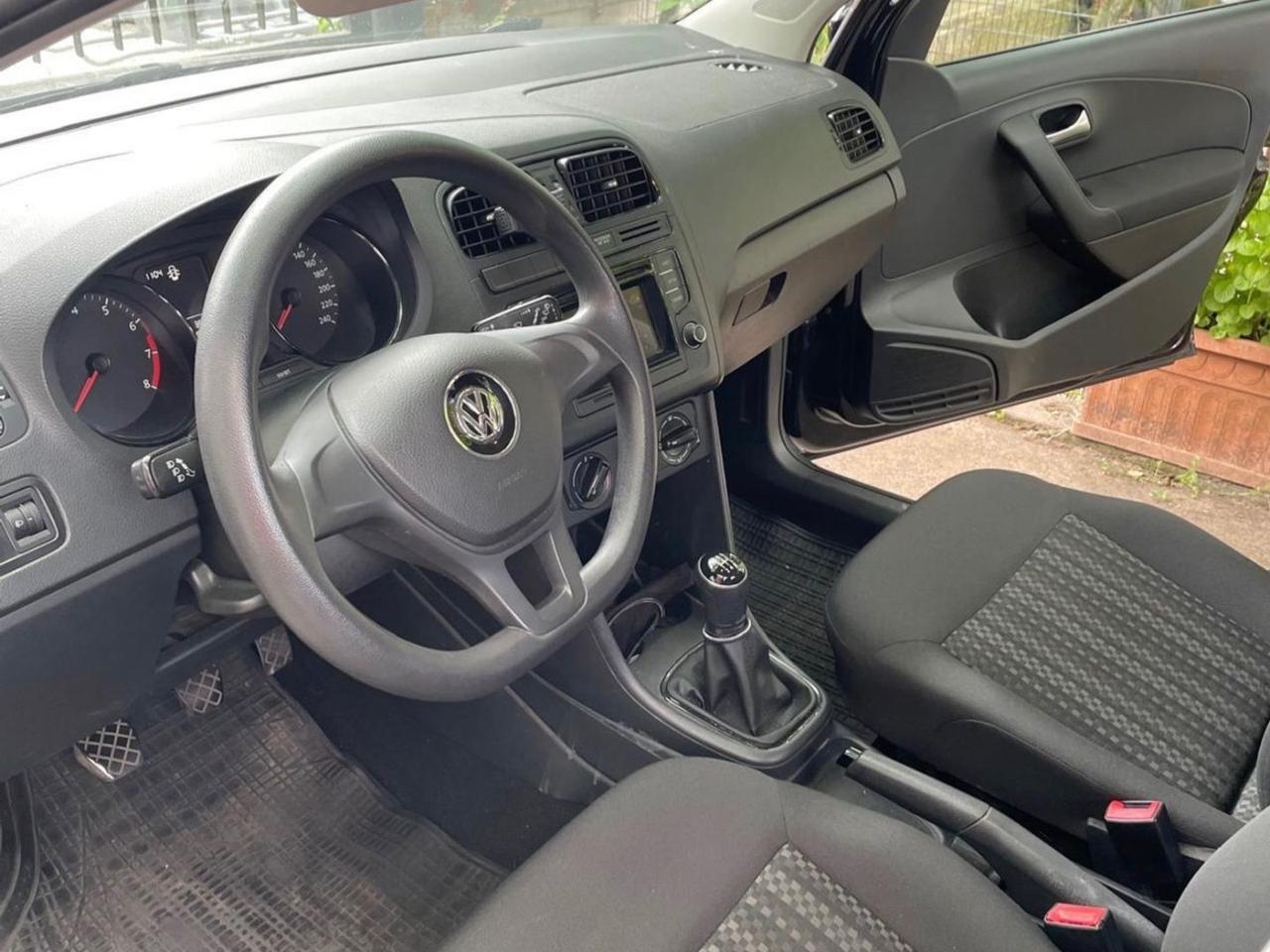 Volkswagen Polo 1.0 Trendline #11449