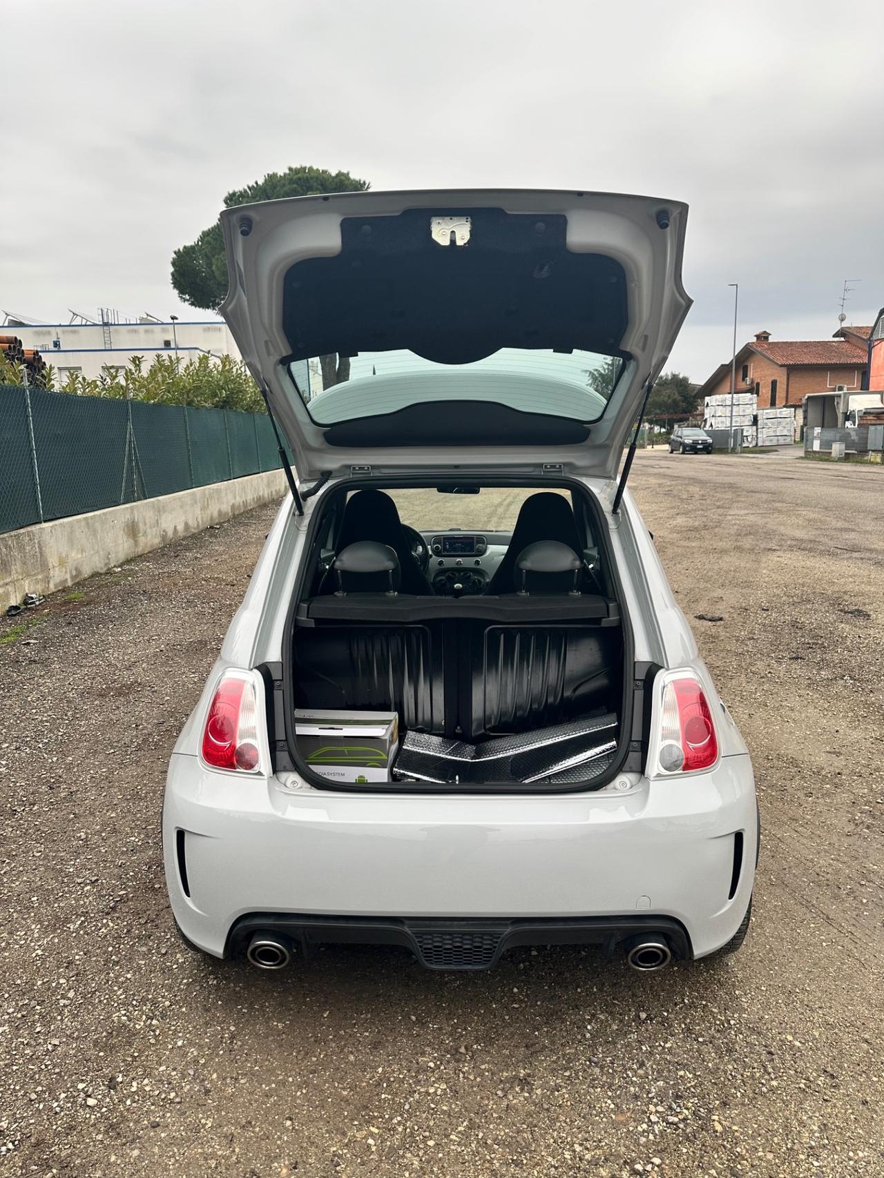 Abarth 595 1.4 Turbo T-Jet 140 CV