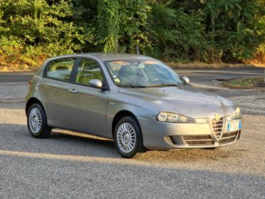 Alfa Romeo 147 1.9 JTD (120) 5 porte Moving 2009-E4 Manuale NEO