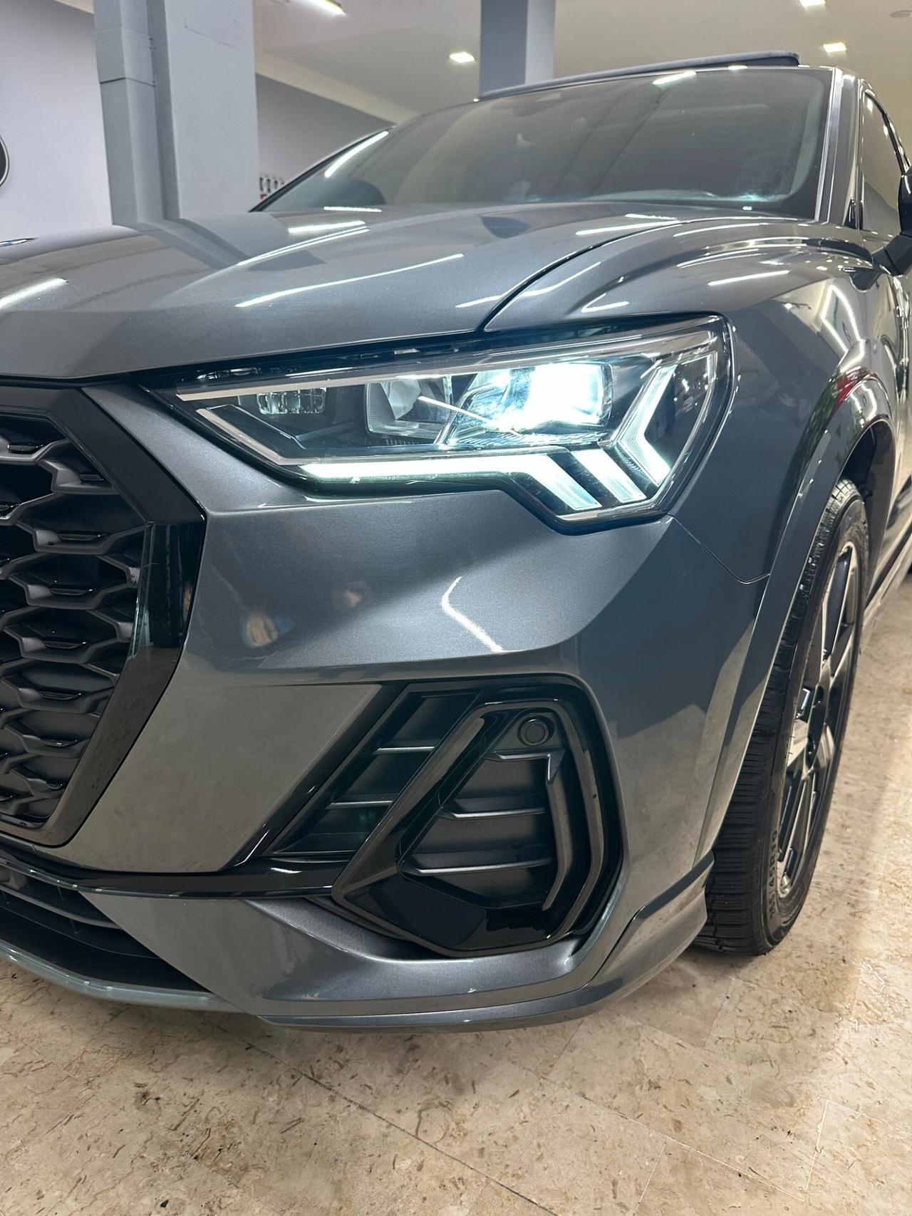 Audi Q3 SPORTBACK 40 TDI quattro S tronic line edition