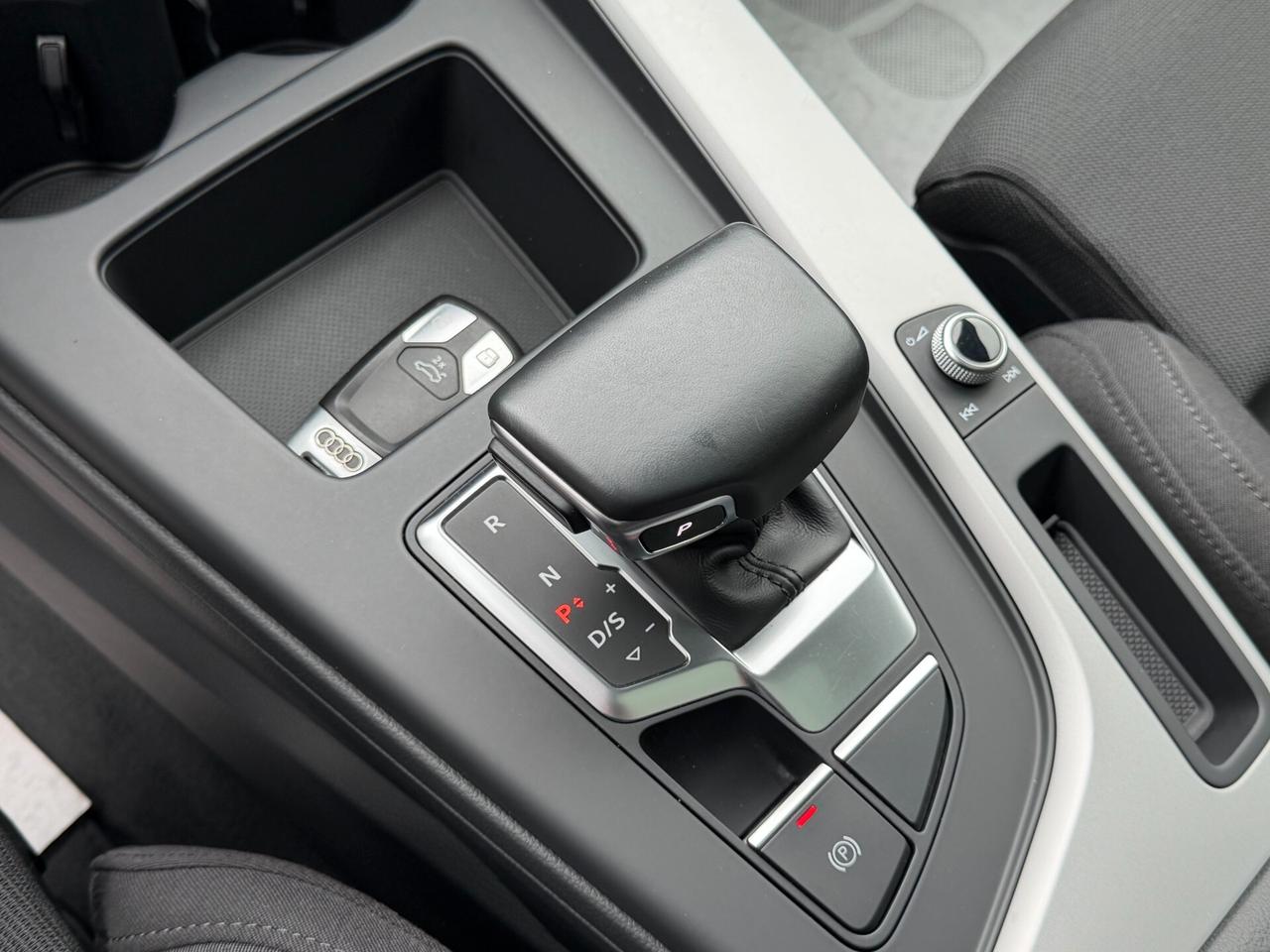 Audi A4 Avant 30 2.0 TDI 136 cv. MHEV S Tronic LINE EDITION