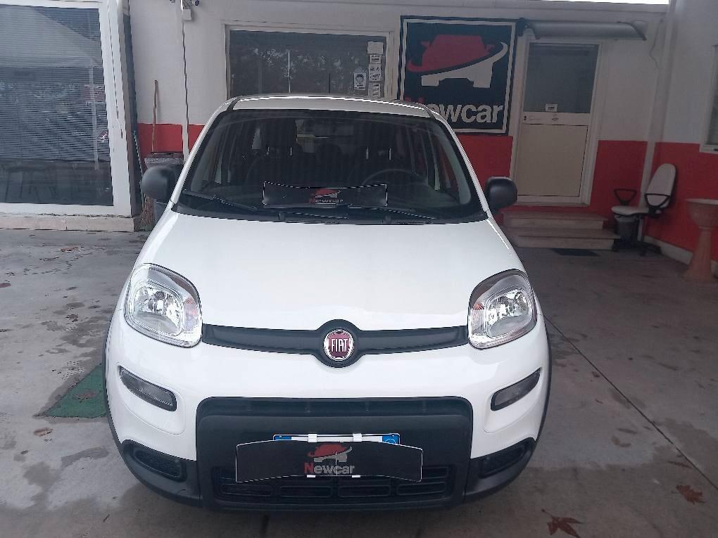 Fiat Panda 1.0 FireFly S&S Hybrid KM 18000 MONITOR SENSORI COMANDI VOLANTE GARANZIA