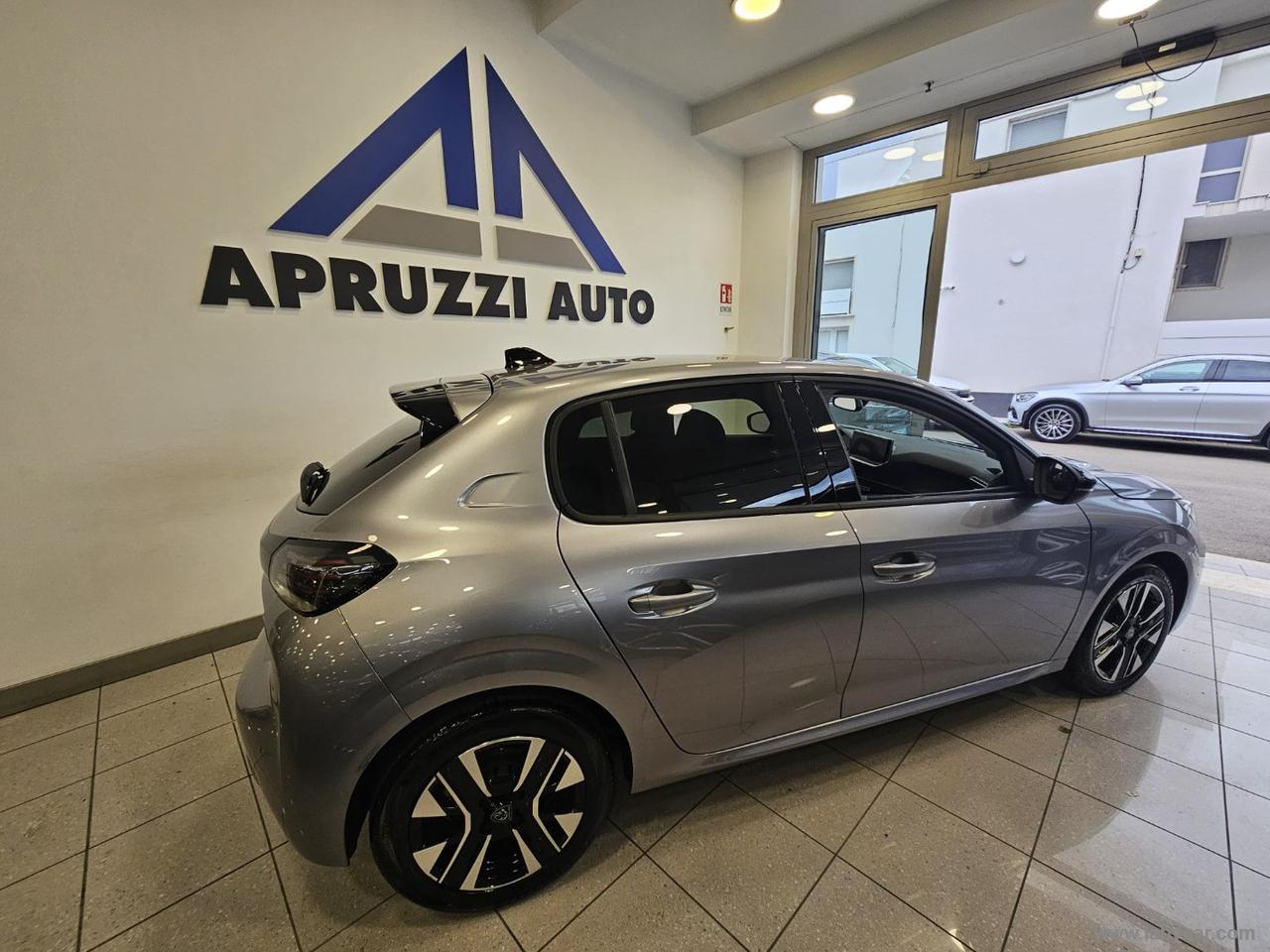 PEUGEOT 208 PureTech 100 S&S 5p. Allure