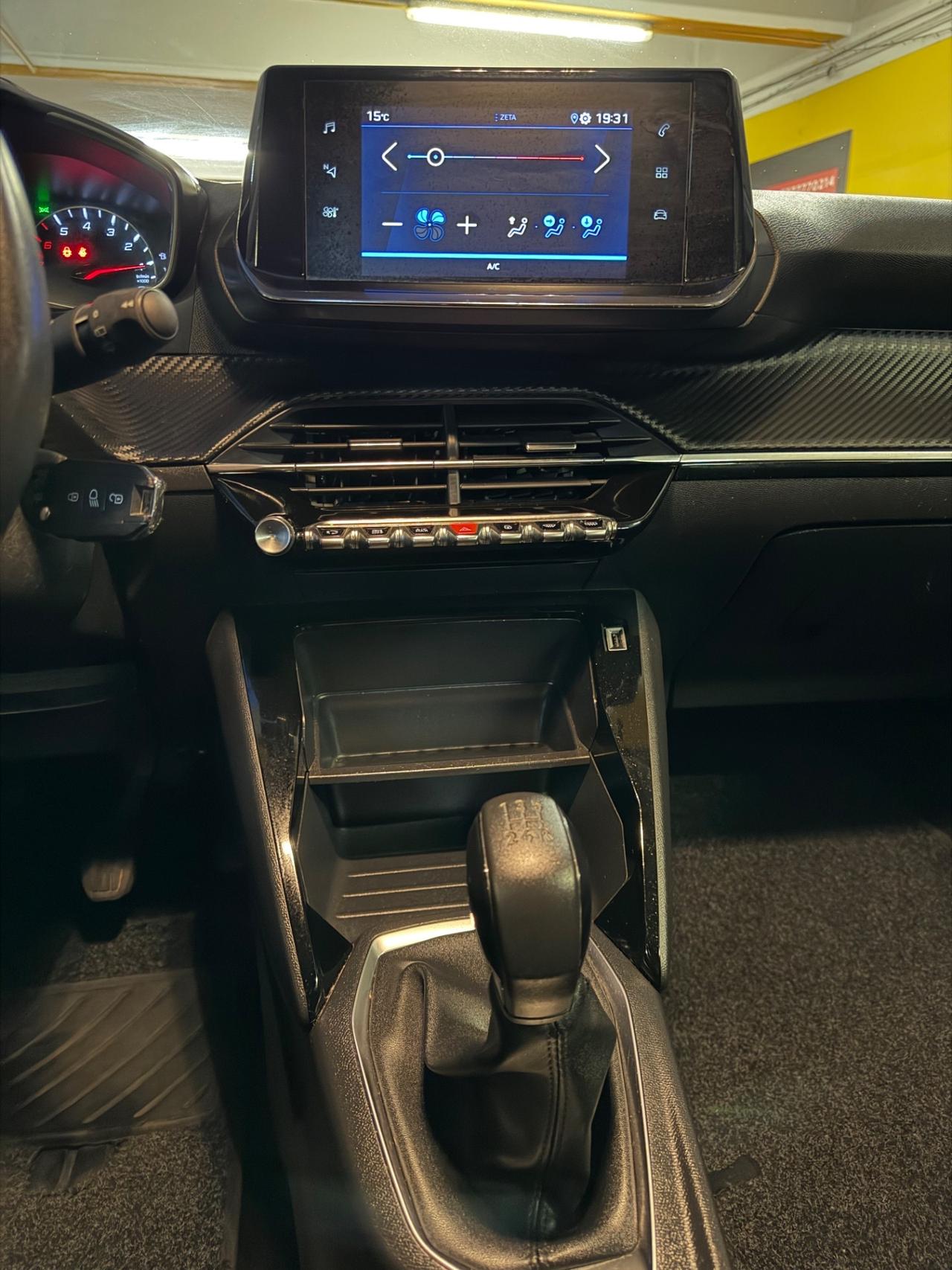 Peugeot 208 1.2 Neopatentati Euro 6