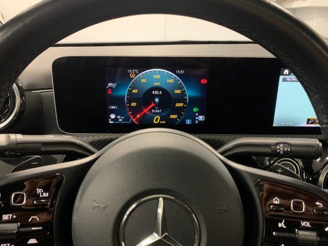 MERCEDES-BENZ CLA 180 d Coupe Tetto Apribile Automatico Sport