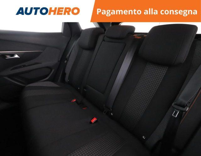 PEUGEOT 3008 BlueHDi 130 S&S EAT8 Active Business