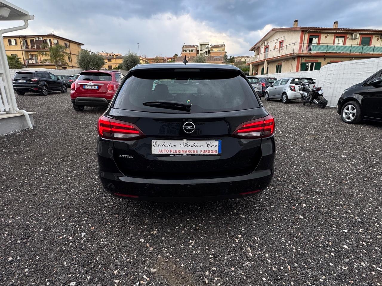 Opel Astra SPORTS TOURER