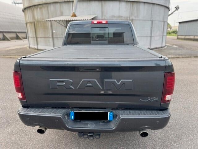 DODGE RAM 1500 SPORT RT CREW CAB 4x4 5.7L V8