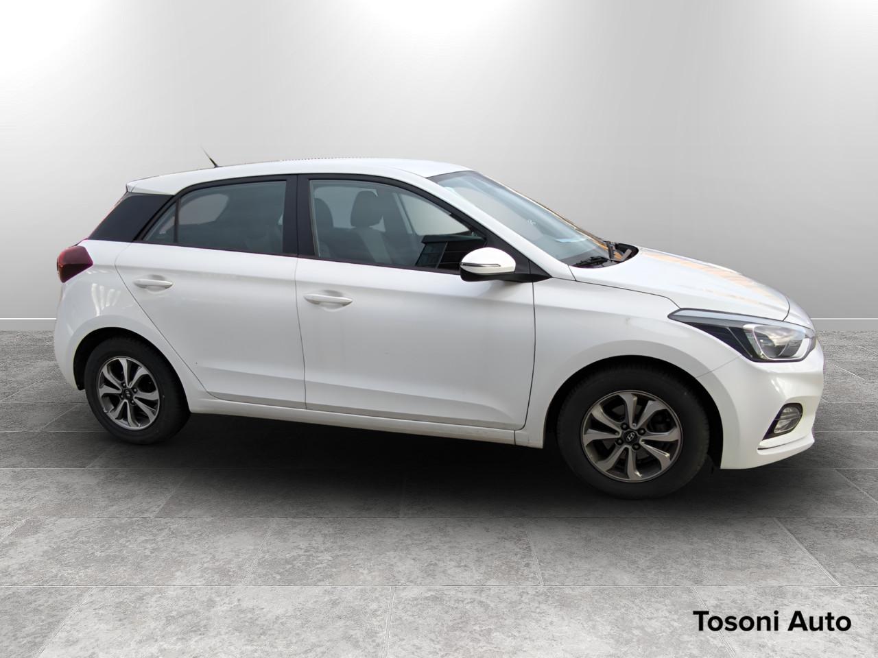 HYUNDAI i20 5p 1.2 mpi Advanced 75cv