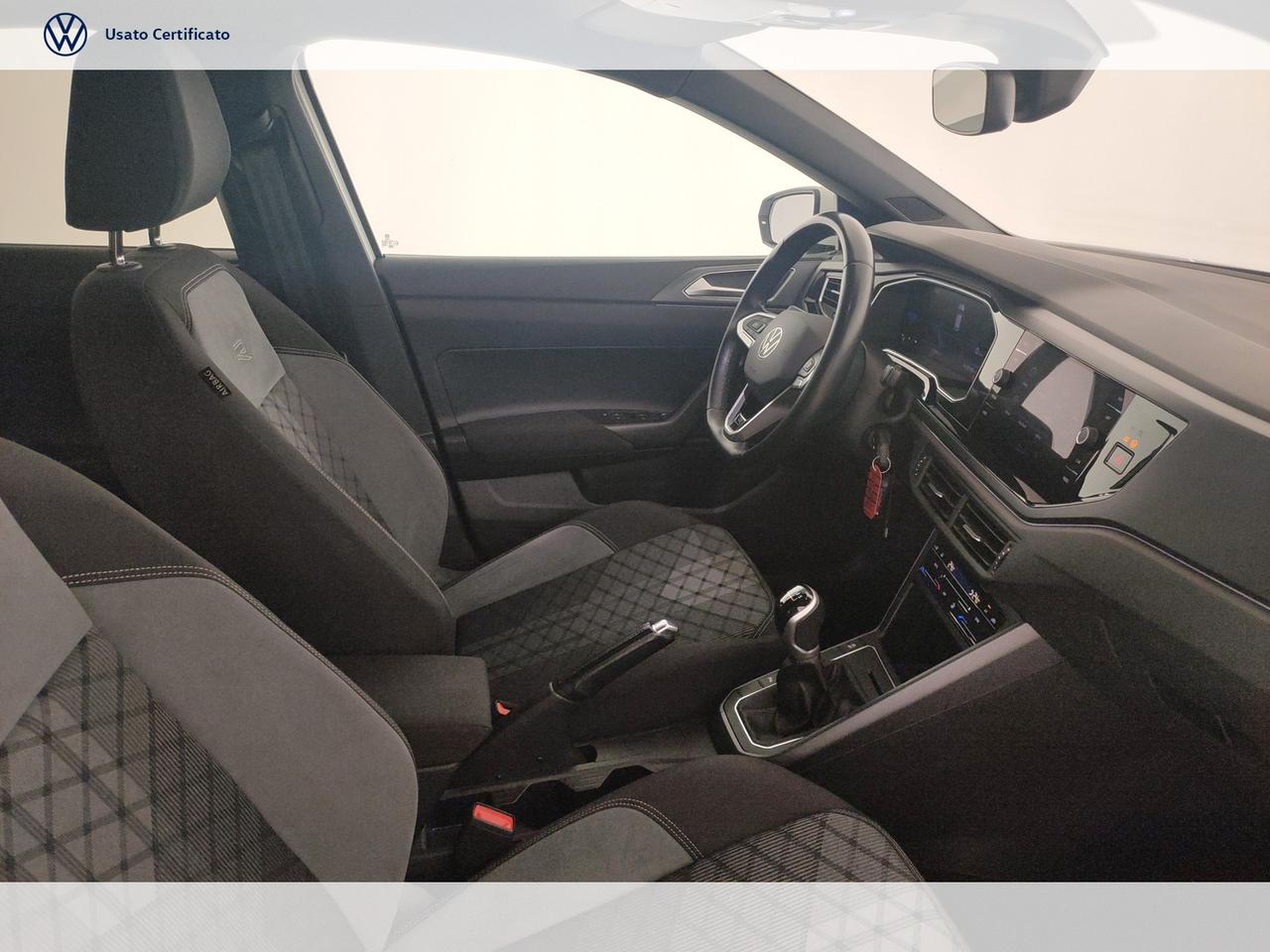 1.0 TSI R-line 95 CV