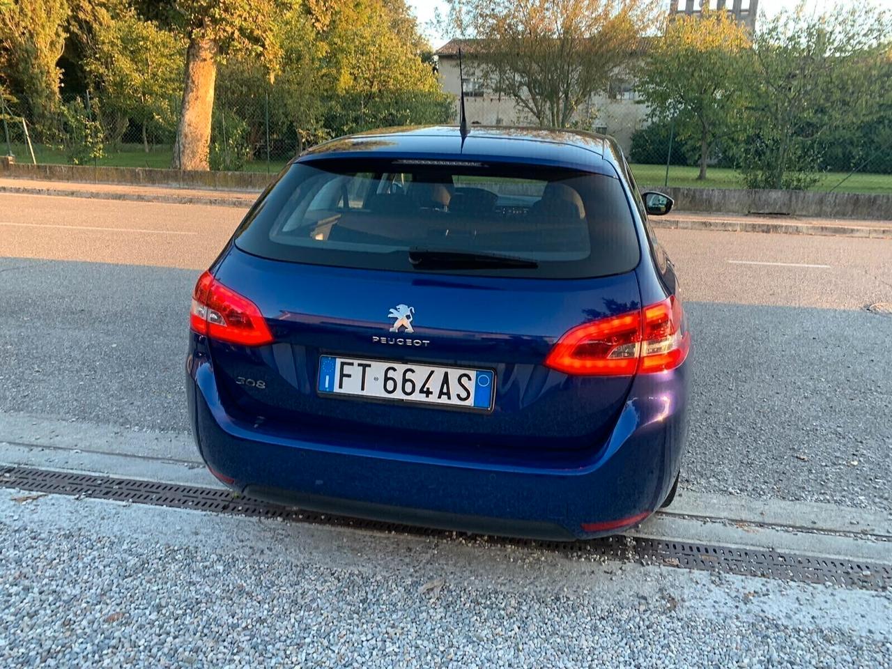 Peugeot 308 BlueHDi 100 S&amp;amp;S SW Active