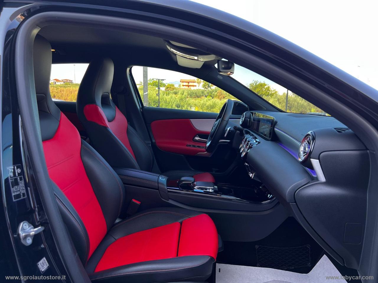 MERCEDES-BENZ A 180 d Automatic Premium