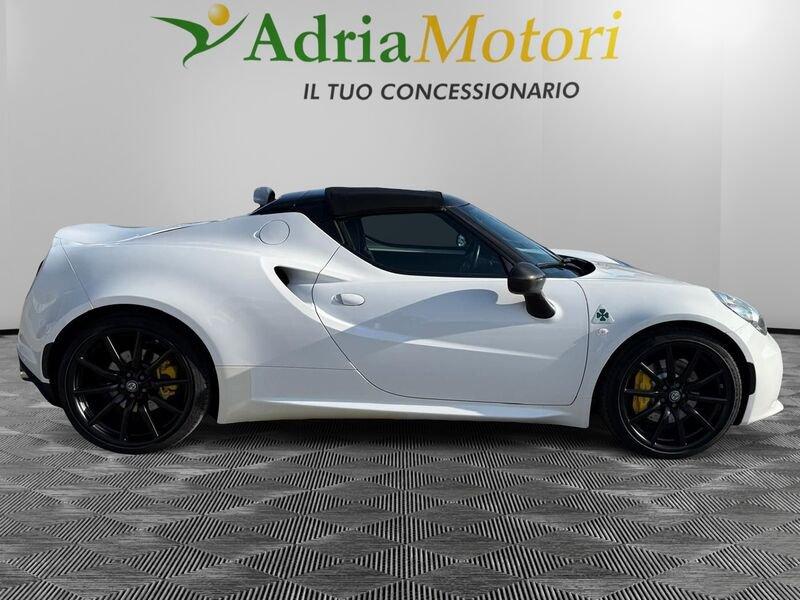 Alfa Romeo 4C 1750 TBi