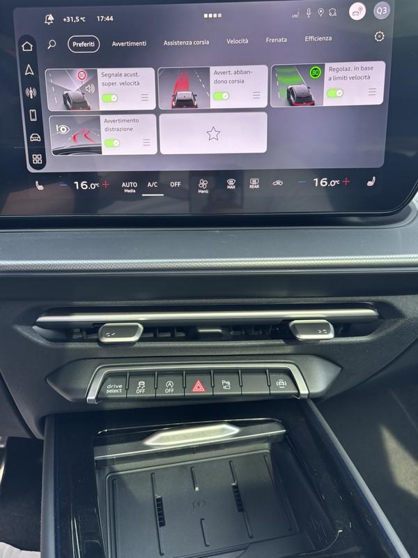 Audi Q3 1.5 tfsi mhev S line edition 150cv s-tronic FULL LED-TETTO-19"