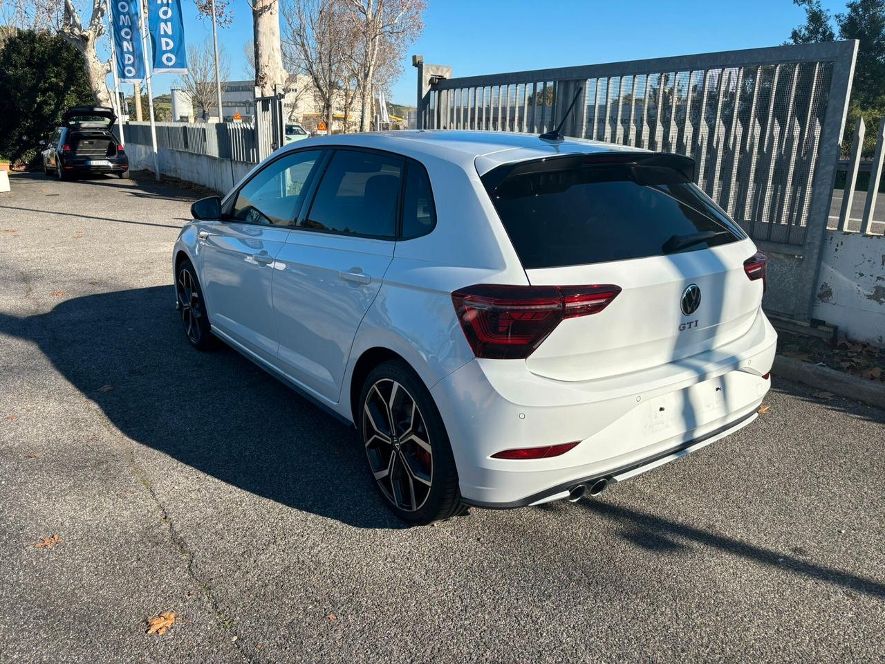 Volkswagen Polo 2.0 TSI DSG GTI