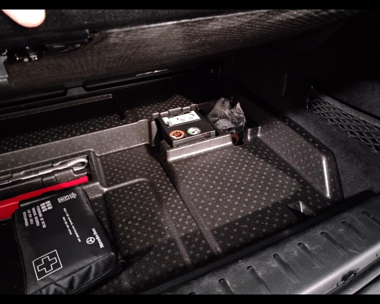 Mercedes-Benz EQB - X243 2024 - EQB 250+ Progressive Advanced