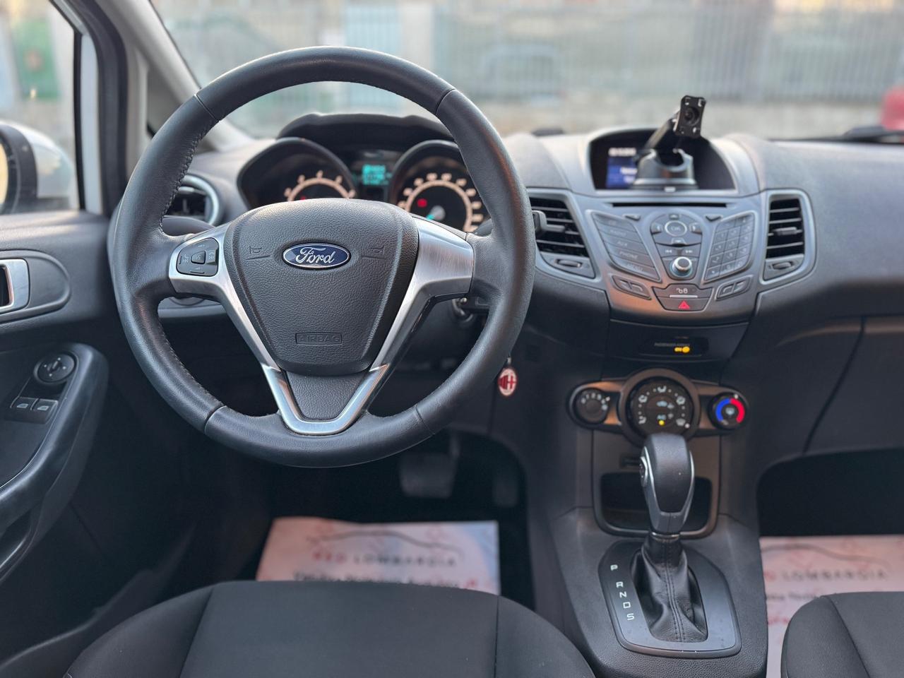 Ford Fiesta 1.0 EcoBoost 100CV 5 porte Powershift Titanium