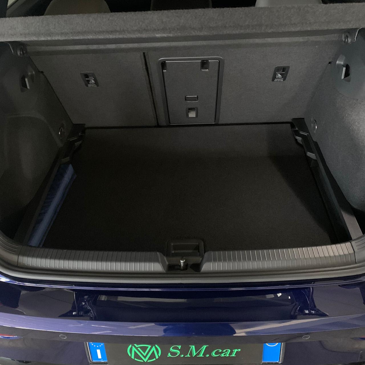 Volkswagen Golf VIII tsi EVO R-Line GARANZIA VW