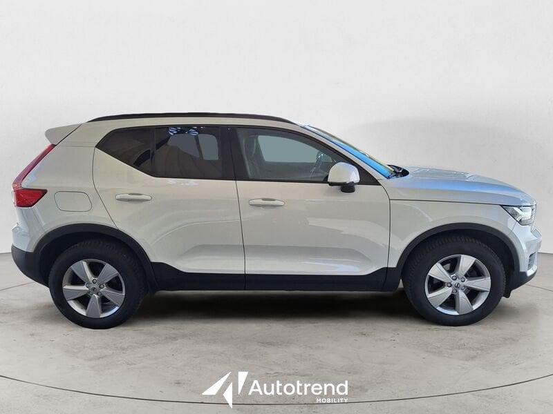 Volvo XC40 T2 129 CV Automatico Core N1 Autocarro