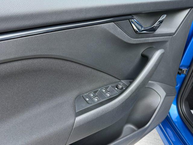SKODA Kamiq 1.0 TSI DSG Black Dots Camera LED DAB+ Keyless