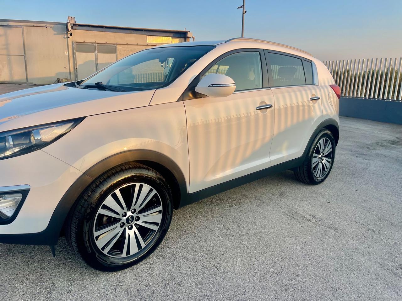 KIA SPORTAGE 1.7 CRDI HIGH TECH FULL LED MY16