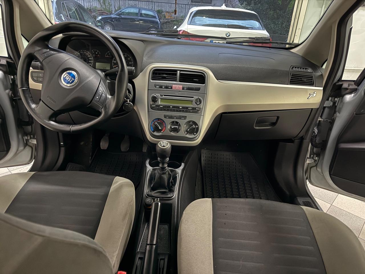 Fiat Grande Punto 1.3 MJT 90 CV 5 porte Dynamic