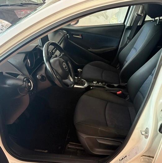 Mazda 2 serie3 Diesel 1500 CV 105 EURO 6B Km 93.543 certificati Garanzia 12 mesi