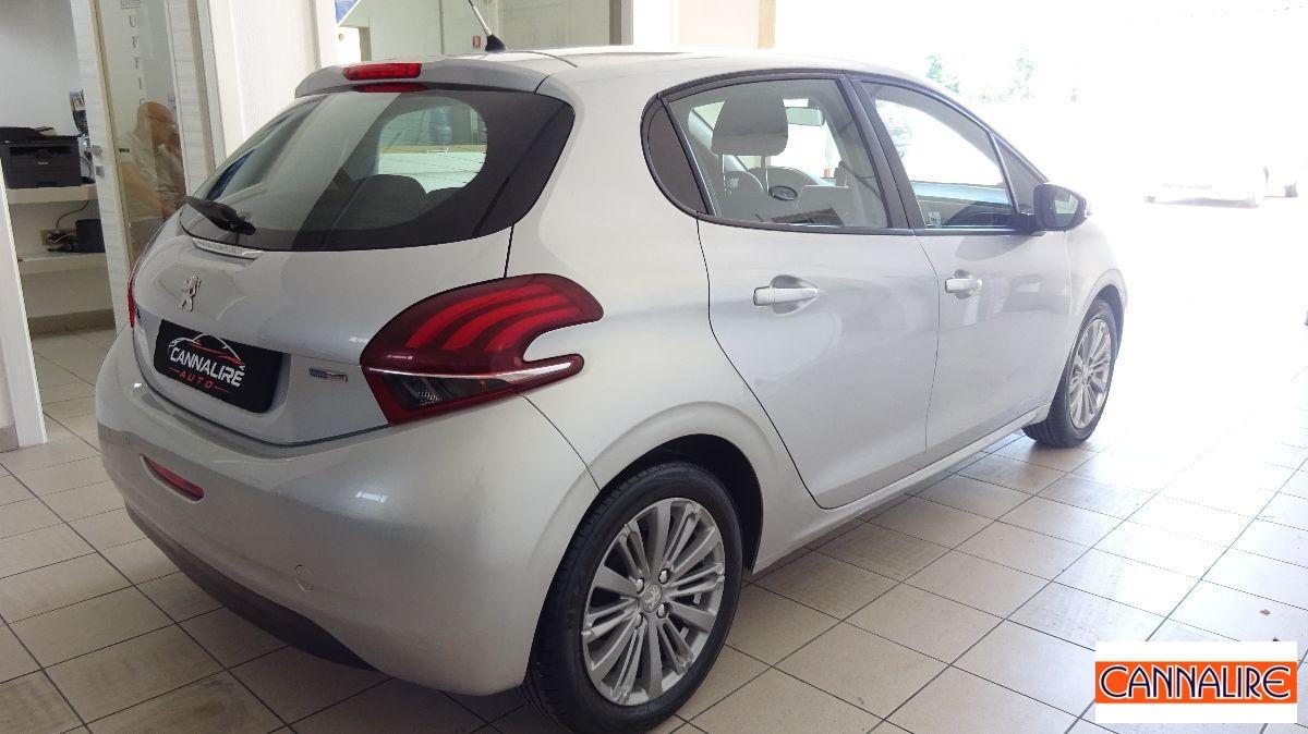 PEUGEOT - 208 - 1.2 VTi 82 CV 5p. Allure