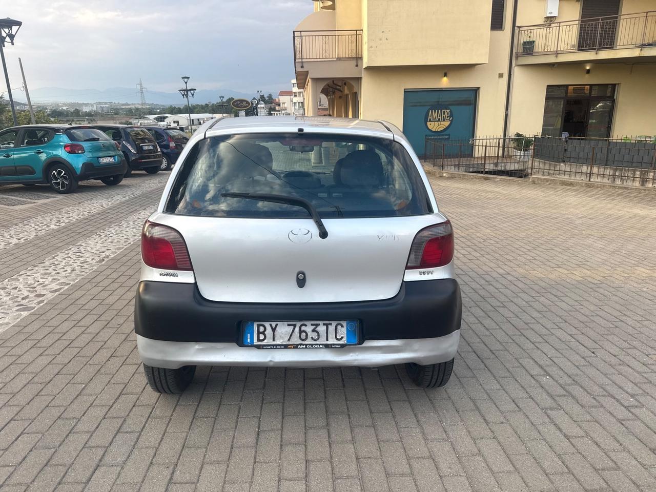 Toyota Yaris 1.0i 16V cat 3 porte