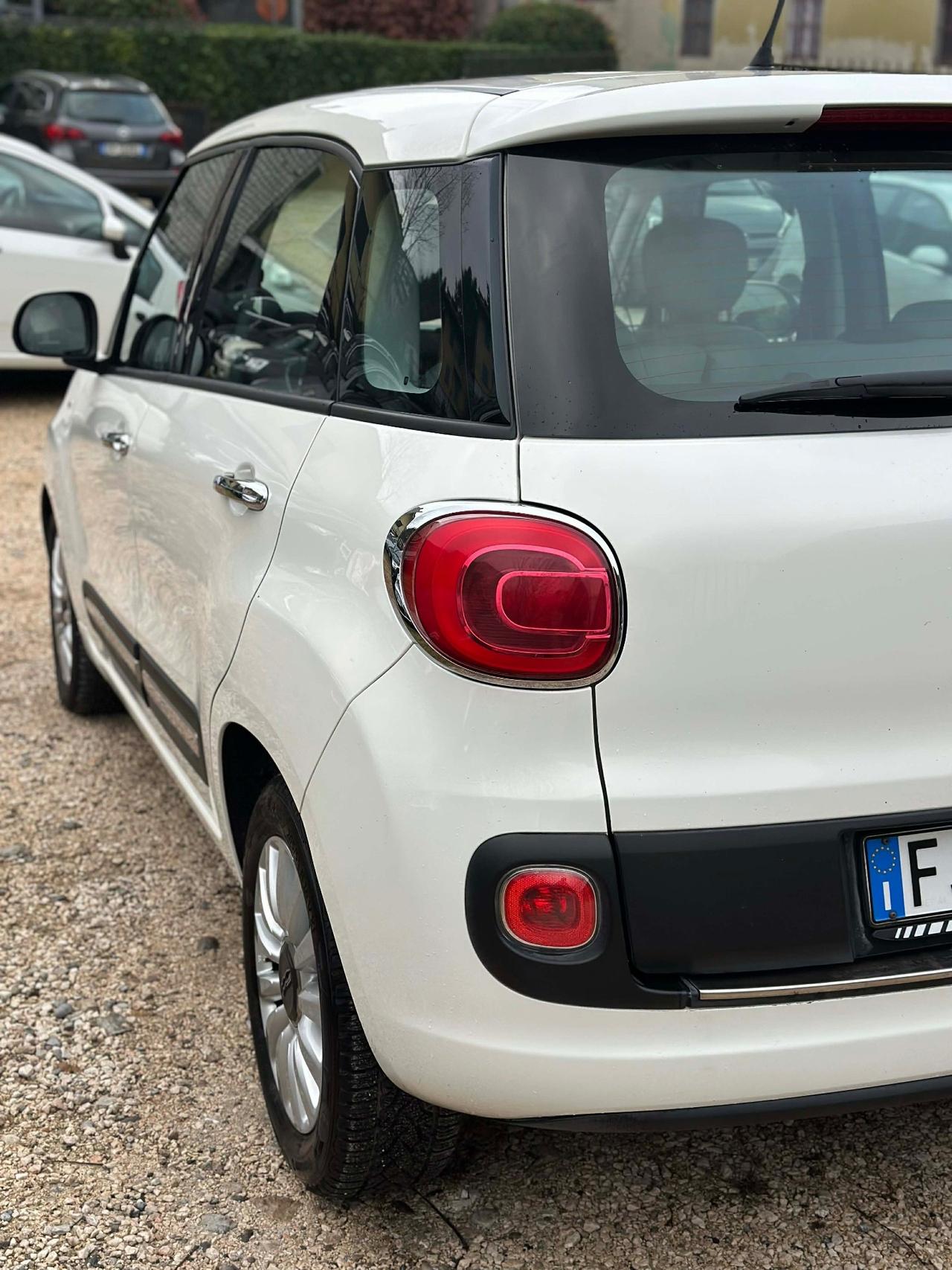 Fiat 500L 1.3 MTJ 95 CV LOUNGE KMCERT GARANZ UNICOPR