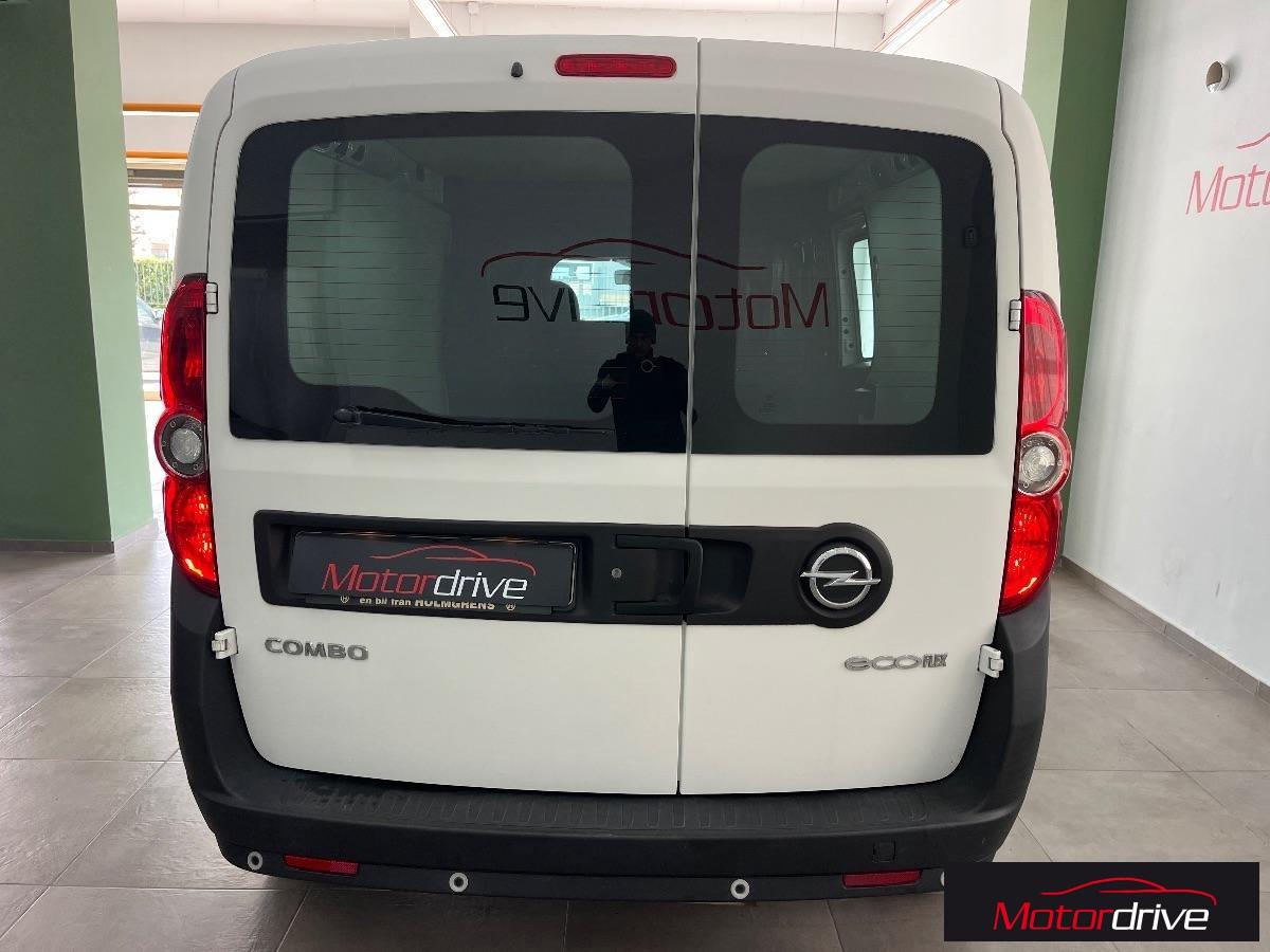 FIAT - Doblò - 1.4 T-Jet Natural Power Easy