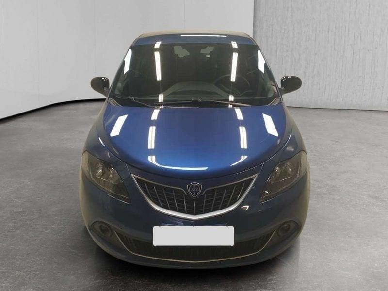 Lancia Ypsilon 1.0 firefly hybrid Gold s&s 70cv