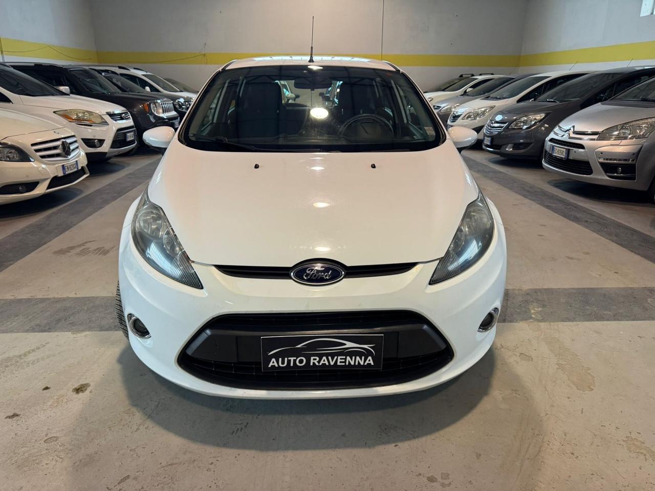 Ford Fiesta 1.4 5 porte Bz.- GPL Titanium