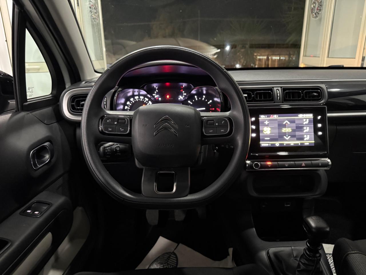 Citroen C3 BlueHDi100CV Shine AIRBUMP FULL LED2022