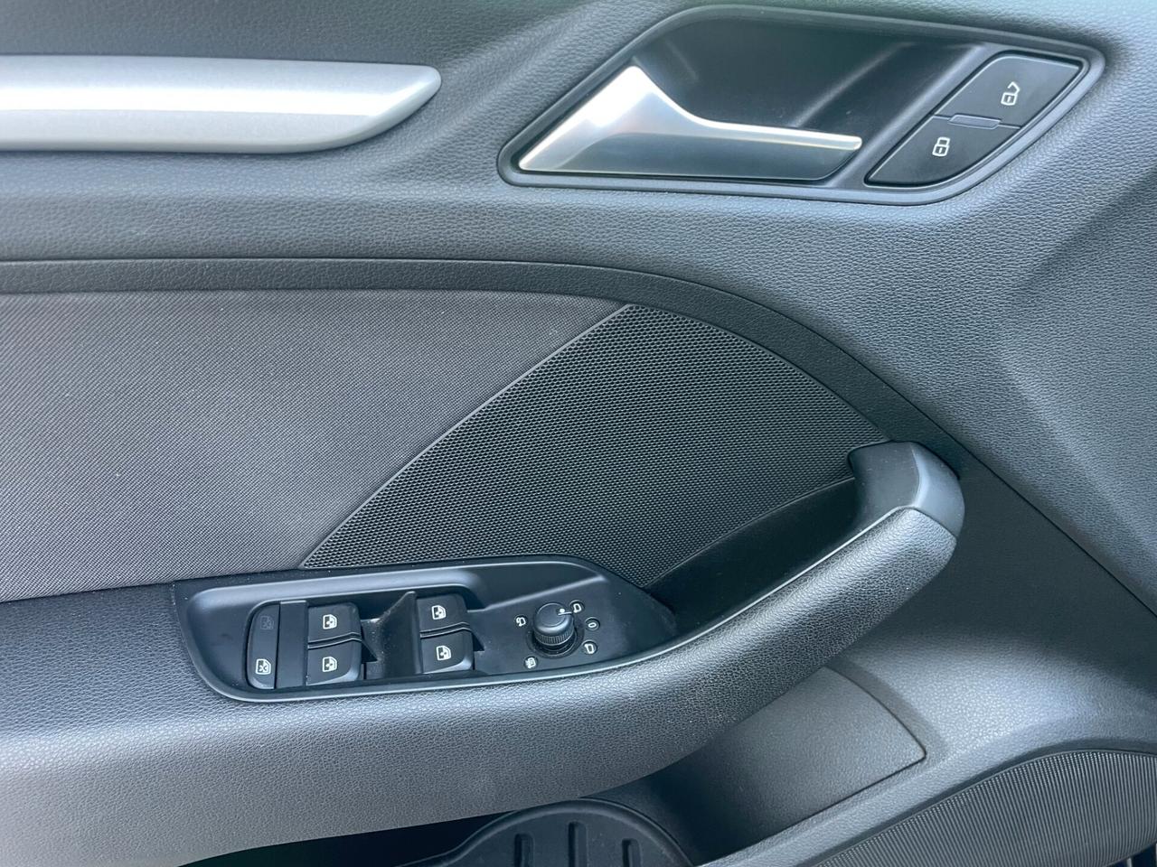 Audi A3 1.6 TDI 116 CV S tronic Business