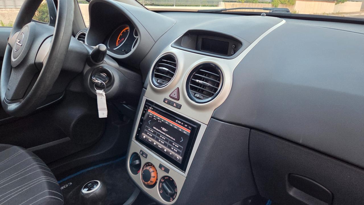 Opel Corsa 1.2 5 porte 80 mila km uni pro