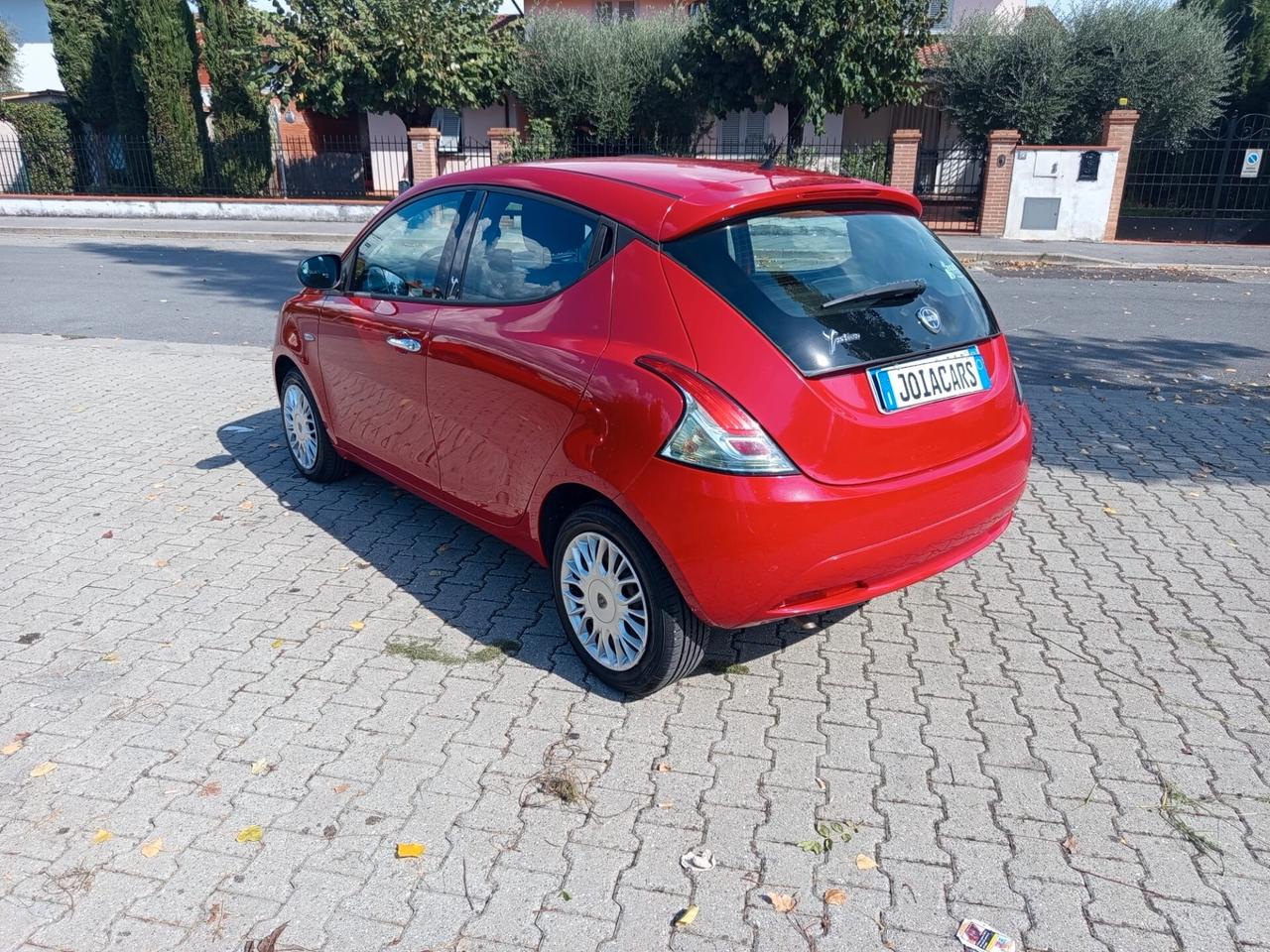 Lancia Ypsilon 1.2 69 CV 5 porte Mya