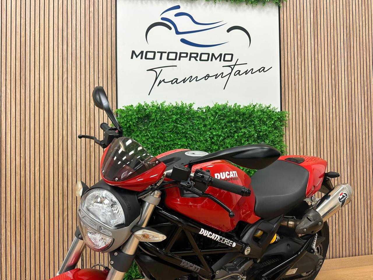 DUCATI MONSTER 696 SCARICO TERMIGNONI DA 99€ AL MESE