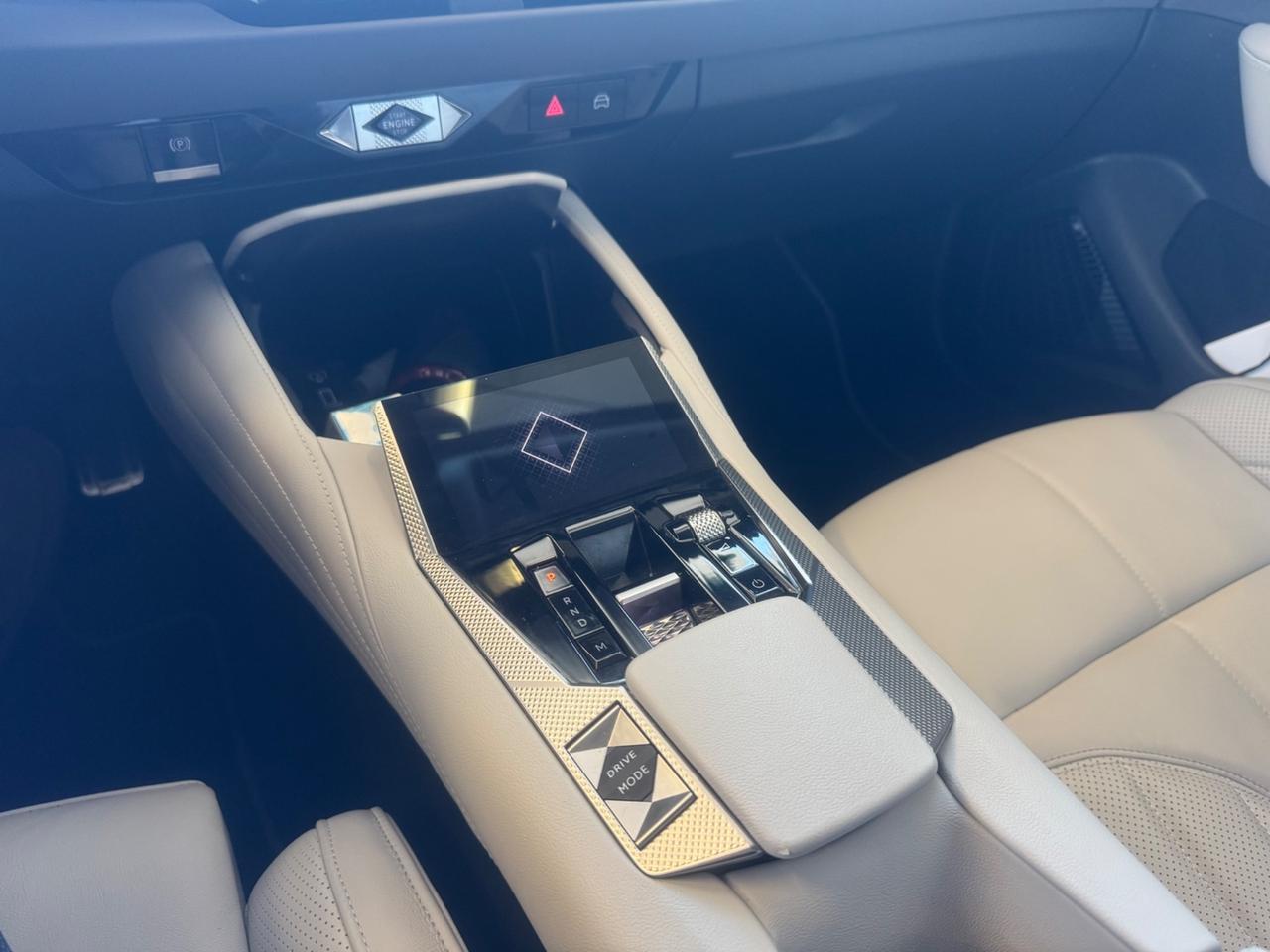 Ds DS4 4 BlueHDi 130 aut. Esprit de Voyage