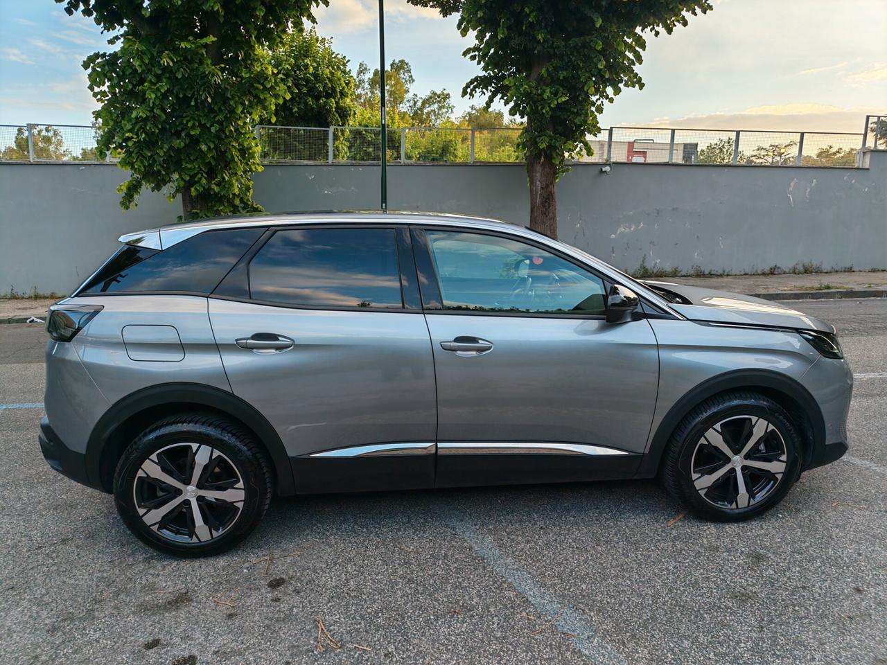 Peugeot 3008 1.5 hdi automatica - GARANZIA