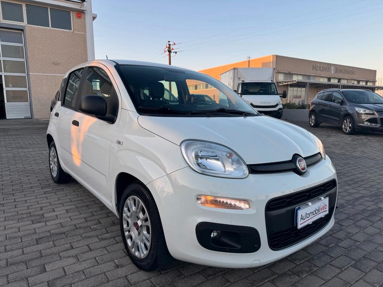 Fiat Panda 1.0 GSE S&S Hybrid Street Van 4 posti