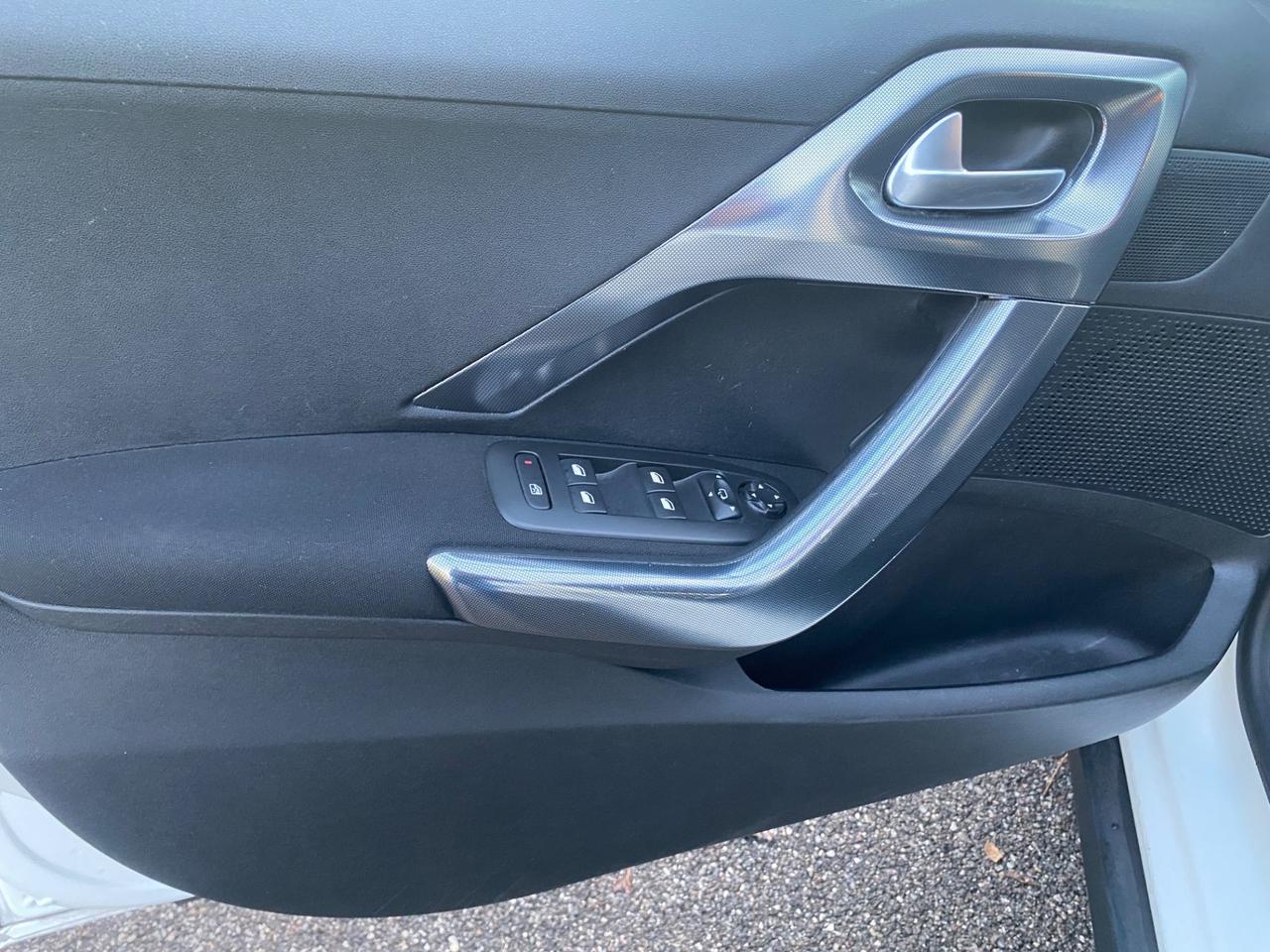 Peugeot 2008 PureTech Turbo 110 S&S Allure