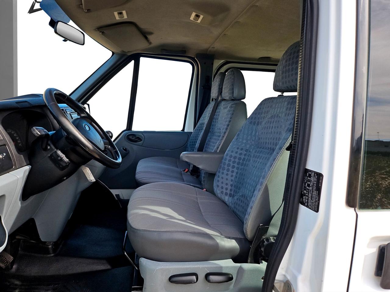 FORD TRANSIT TOURNEO/BUS 9 posti climatizzato