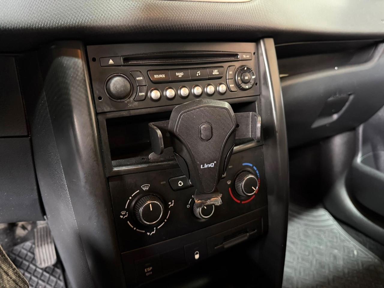 Peugeot 207 1.4 HDi 70CV 5p. Allure