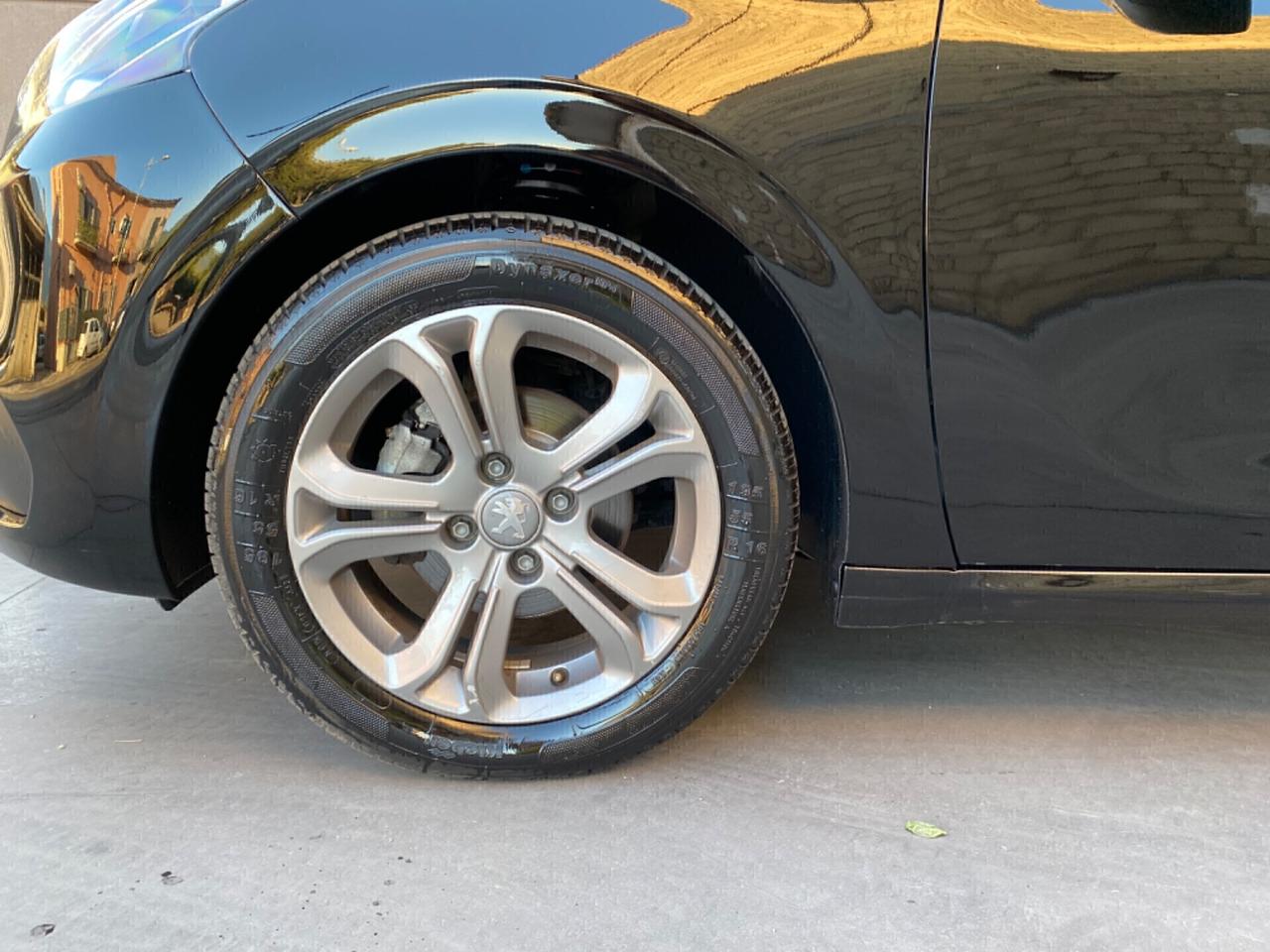 Peugeot 208 Allure 1.2 GPL Anno 2018